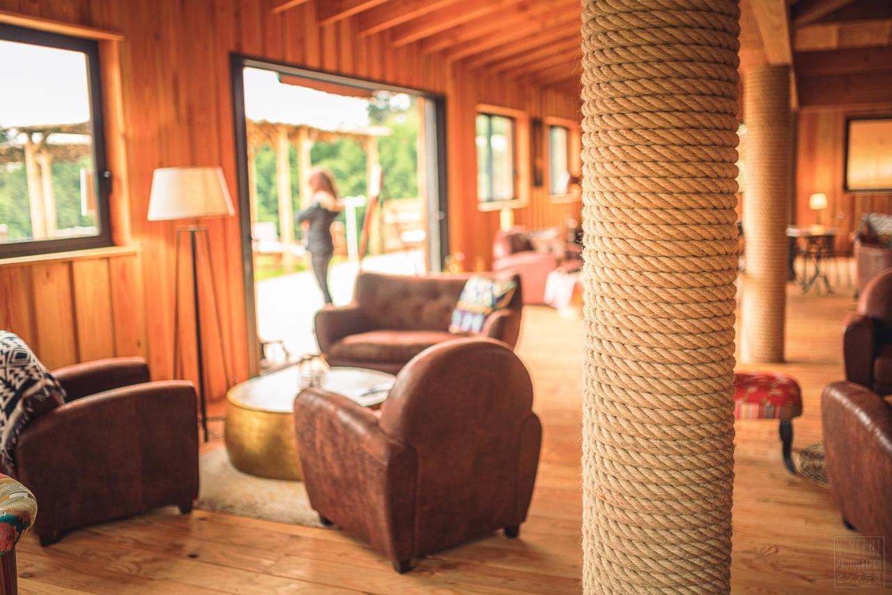 Domaine De La Vitarelle Glamping Villaniere 외부 사진