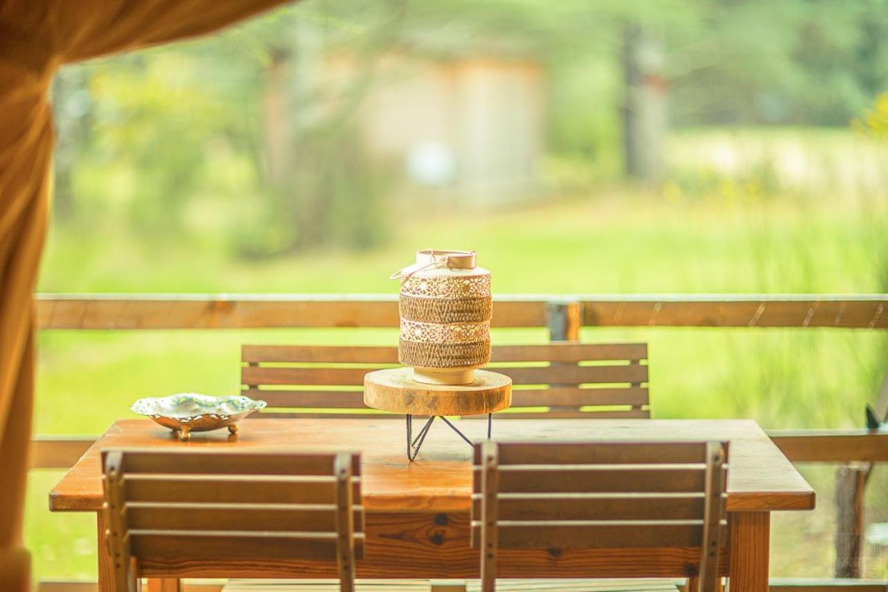 Domaine De La Vitarelle Glamping Villaniere 외부 사진